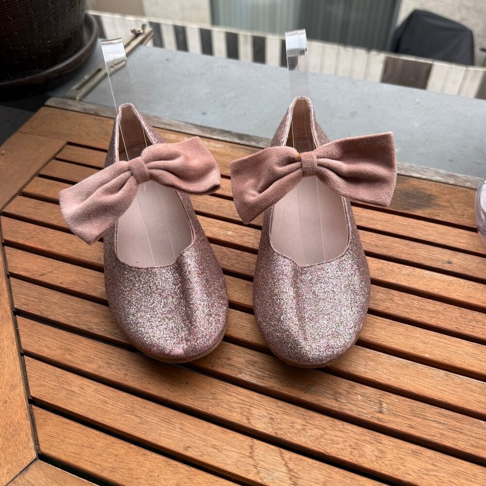 Ruby & Bloom Glitter Pink Girls Mary Jane Shoes With Bow Size 4.5